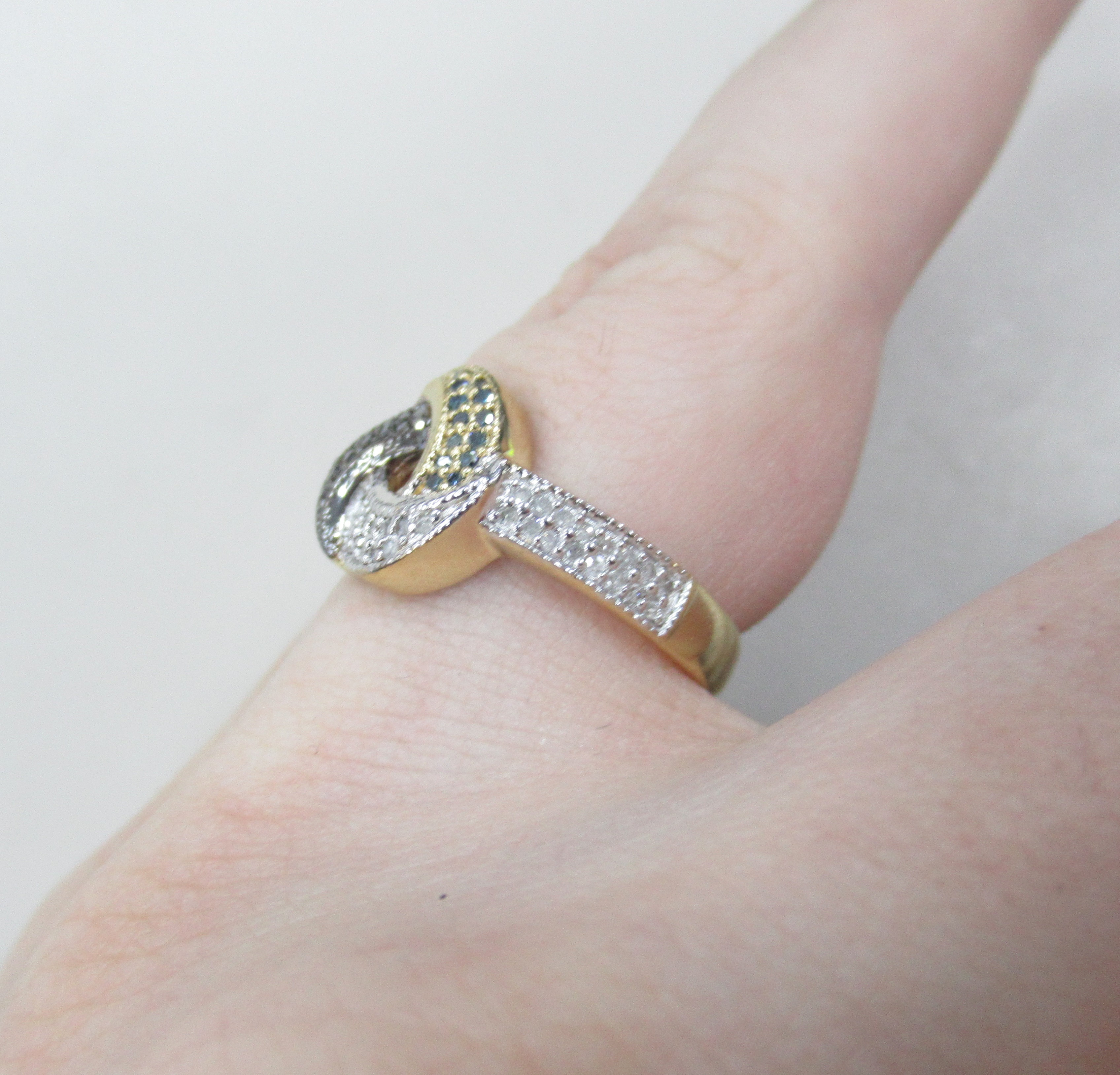 10321-001109 Кольцо (Ag 925)